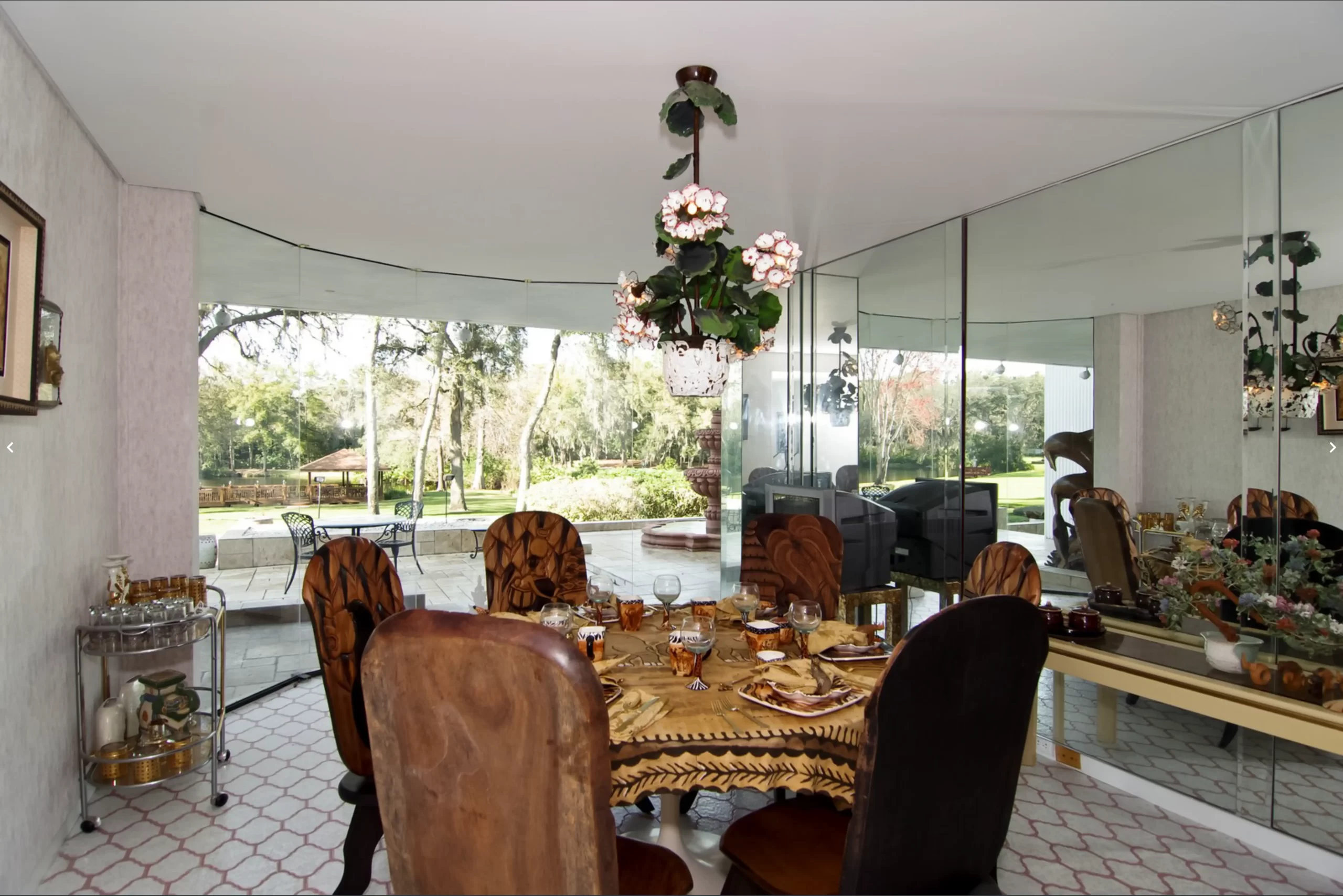 812-Photos-Breakfast-Room